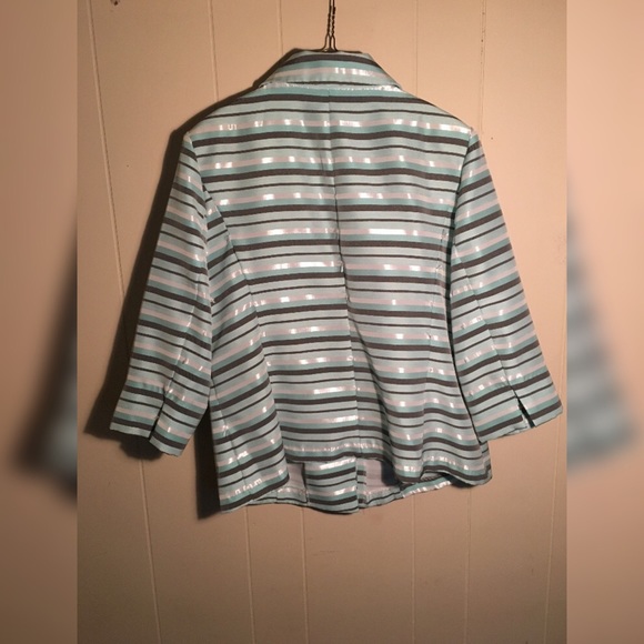 Jacket - Picture 2 of 2